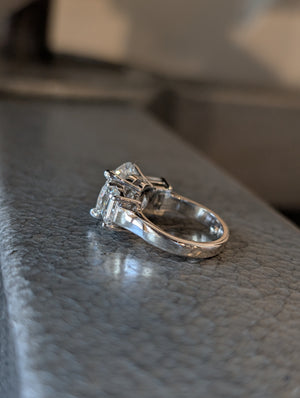 18k White Gold Vintage Natural 3-Diamond Engagement Ring