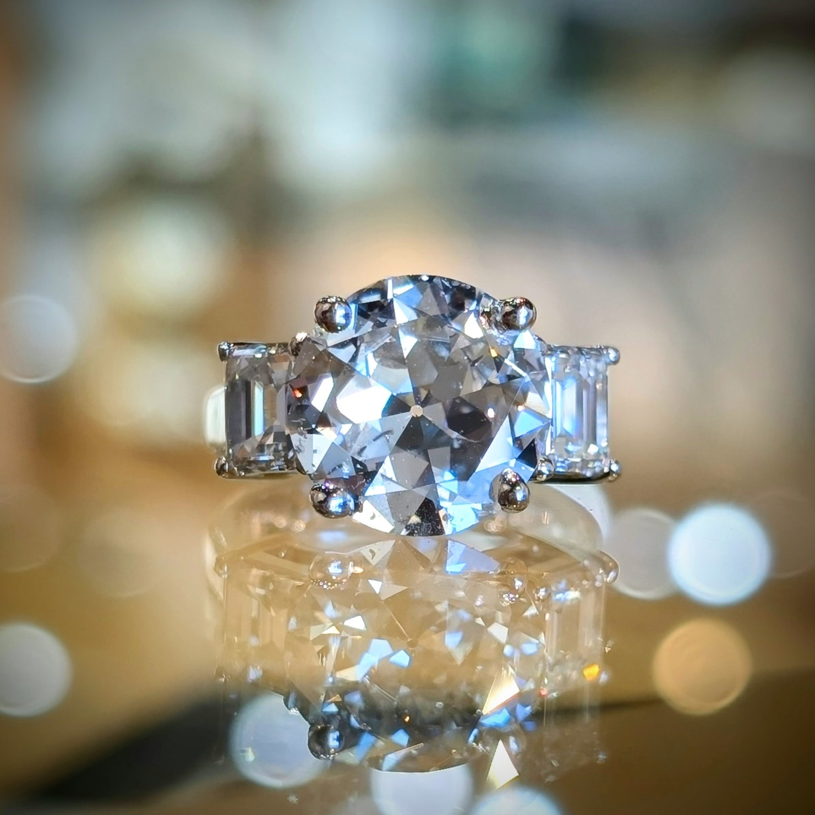 18k White Gold Vintage Natural 3-Diamond Engagement Ring