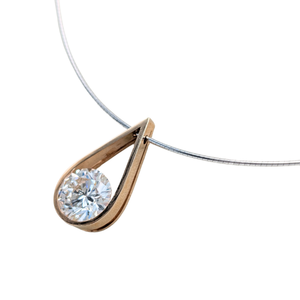14k Yellow Gold Open-Frame Lab Grown Diamond Pendant Necklace