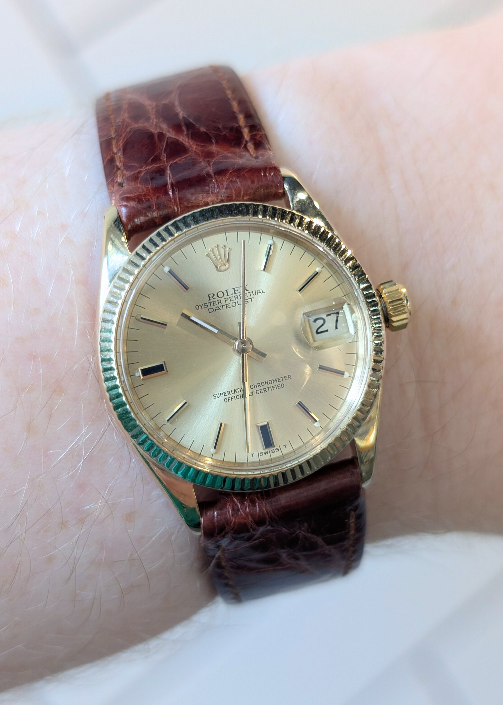 Rolex Oyster Datejust 18k Yellow Gold 30mm (Midsize)