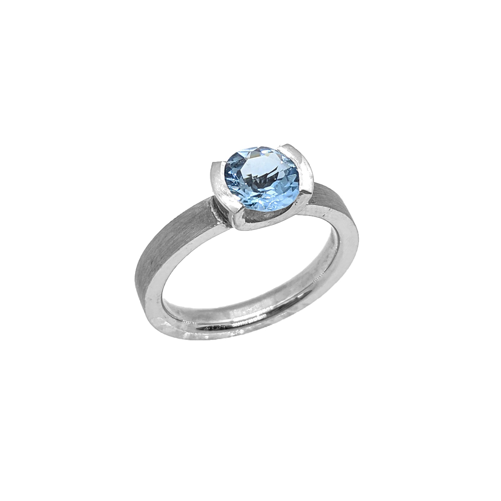 14K W/G Aquamarine Pseudo Tension Ring with Brushed and Polished Finish
